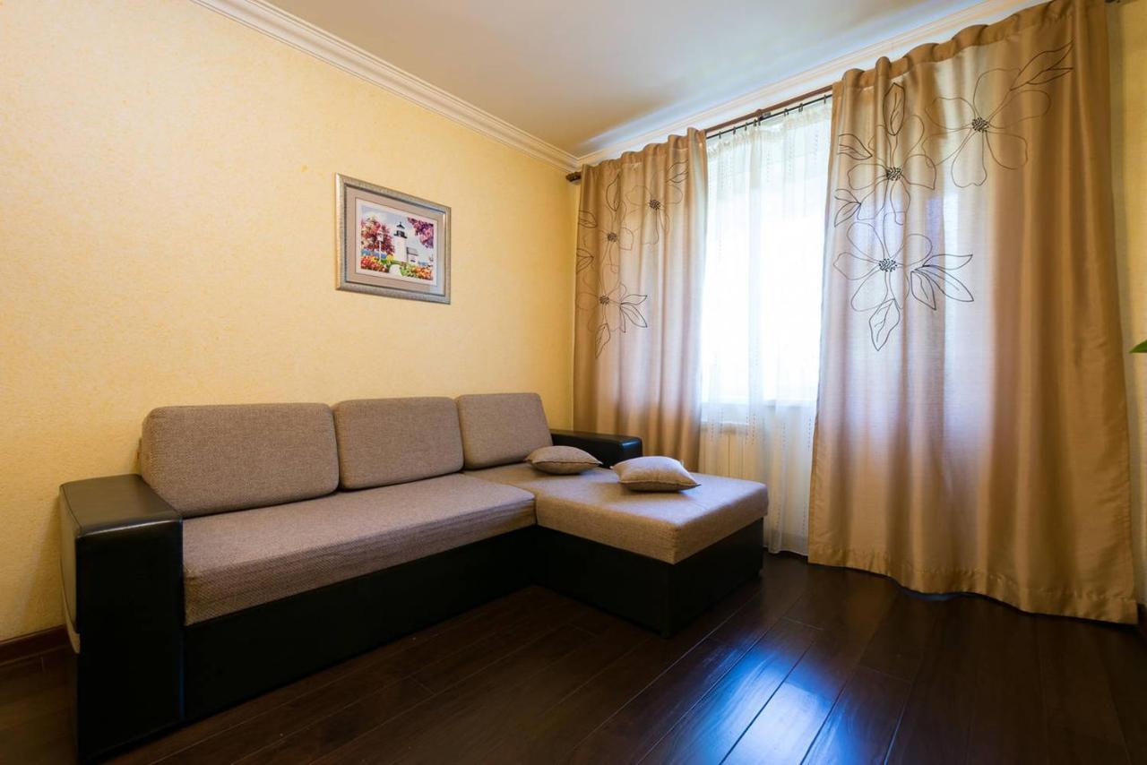 Nadezhda Apartment on Dostyk street 89 Ałma Ata Zewnętrze zdjęcie